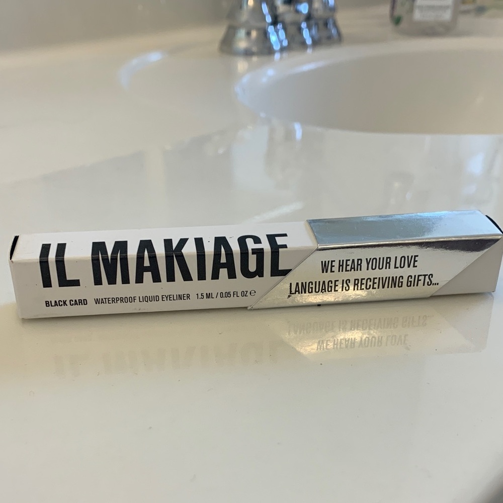 IL MAKIAGE Silver and Black Liquid Eyeliner